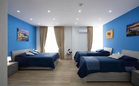 Giuly Suites & Rooms